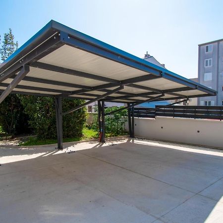 City Life With Free Parking PUY Exterior foto